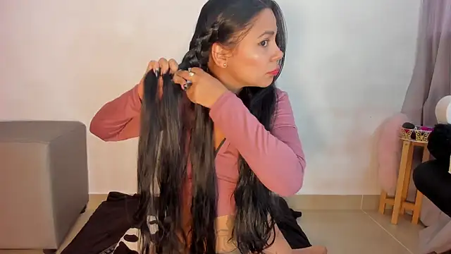 Nanny 11 online show from April 12, 2026, 9:29 pm