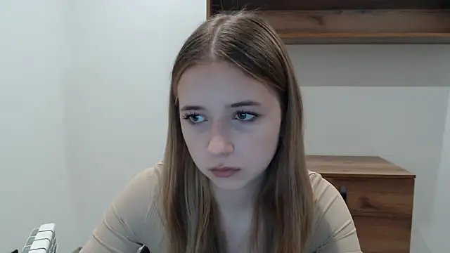 SweetBellaa  online show from December 16, 2025, 11:25 am