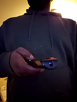 iLOVETRAY96 online show from February 12, 2026, 9:42 am