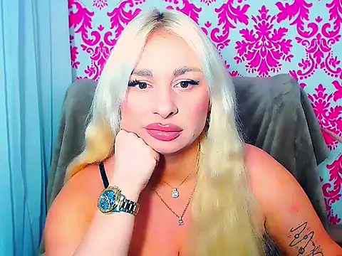 LuxuriaGoddess online show from March 4, 2026, 3:53 pm