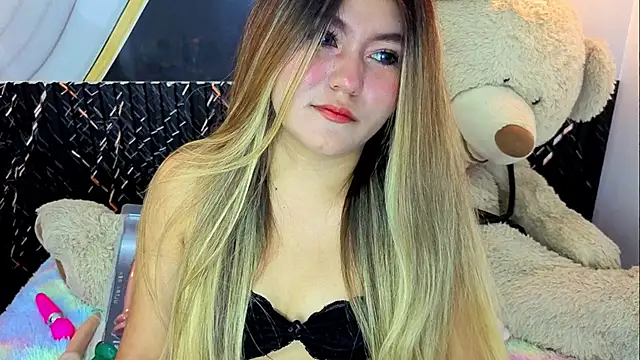 VioletaSweett1 online show from July 24, 2026, 11:12 pm