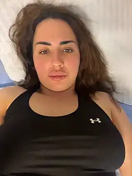 tesaa1212 online show from April 18, 2026, 8:42 pm