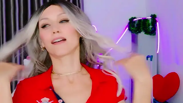 Snapshot of betty_xoxoo chatting on February 1, 2026, 11:52 am betty xoxoo online show from February 1, 2026, 11:52 am