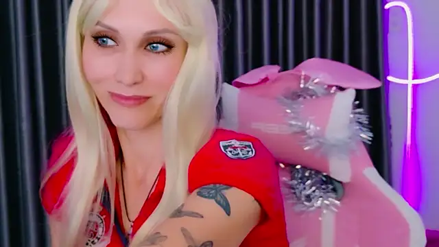 Snapshot of betty_xoxoo chatting on February 5, 2026, 11:17 am betty xoxoo online show from February 5, 2026, 11:17 am