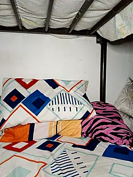 modelo hot online show from April 14, 2026, 3:44 am