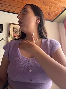 Alix Rousses21 online show from March 15, 2026, 6:26 pm