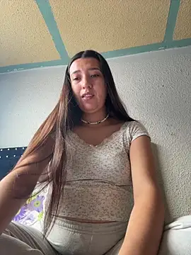 Alix Rousses21 online show from January 10, 2026, 7:09 pm