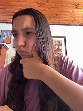 Alix Rousses21 online show from March 19, 2026, 5:35 pm