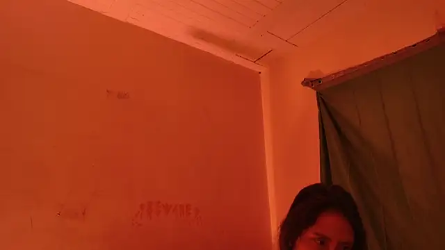 MoonLipsON- online show from April 14, 2026, 12:04 am