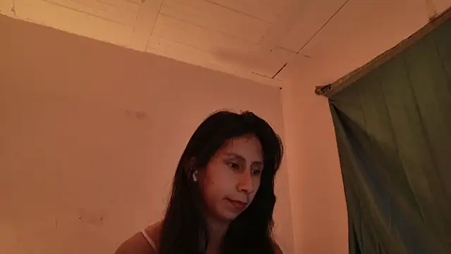 MoonLipsON- online show from May 19, 2026, 1:56 am