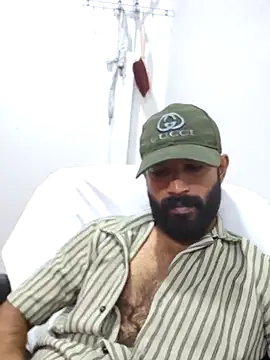 Snapshot of Bigkannan chatting on April 20, 2026, 7:26 pm Bigkannan online show from April 20, 2026, 7:26 pm