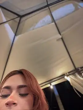 Francesca Galeano online show from December 13, 2025, 8:37 pm