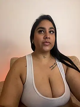 YenthCorona online show from July 4, 2026, 3:46 am