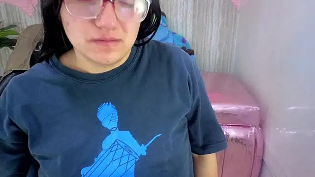 eva smit t online show from March 27, 2026, 8:26 am