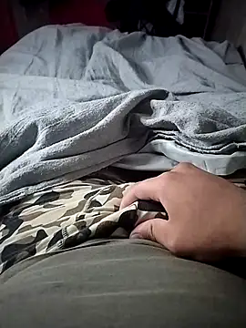 Snapshot of tiger_95MA chatting on December 4, 2025, 5:28 am tiger 95MA online show from December 4, 2025, 5:28 am