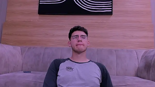 big  friends online show from March 2, 2026, 8:05 pm