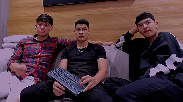 big  friends online show from December 15, 2025, 1:50 pm