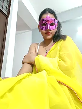 Shivani hotty online show from December 20, 2025, 5:27 pm
