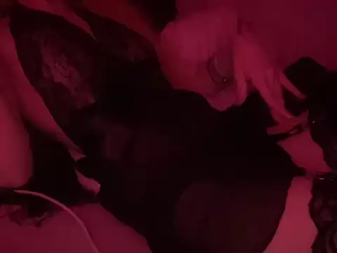 Snapshot of BlackBunnyyDoll chatting on December 4, 2025, 8:57 am BlackBunnyyDoll online show from December 4, 2025, 8:57 am