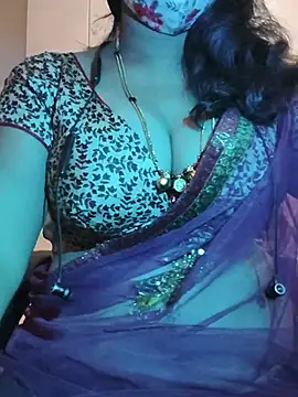Snapshot of Preeti345 chatting on July 8, 2026, 4:29 pm Preeti345 online show from July 8, 2026, 4:29 pm