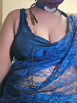 Snapshot of Preeti345 chatting on July 16, 2026, 4:04 pm Preeti345 online show from July 16, 2026, 4:04 pm