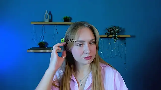 Snapshot of naya_dream chatting on December 17, 2025, 9:36 am naya dream online show from December 17, 2025, 9:36 am