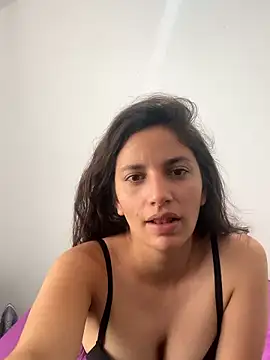 Snapshot of Marestrella-25 chatting on January 19, 2026, 1:48 pm Marestrella-25 online show from January 19, 2026, 1:48 pm