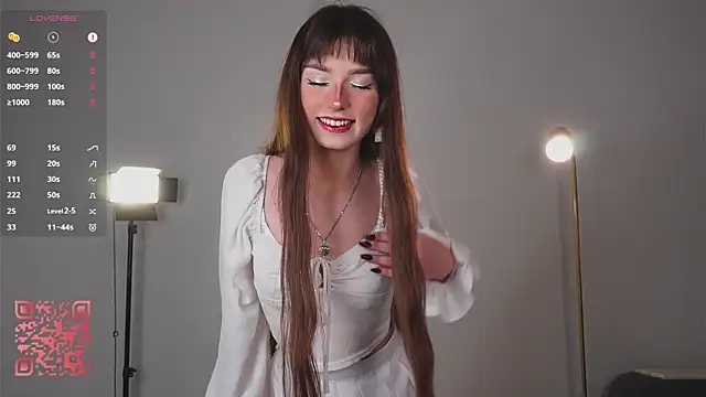 Snapshot of Lanenger chatting on December 20, 2025, 9:28 pm Lanenger online show from December 20, 2025, 9:28 pm