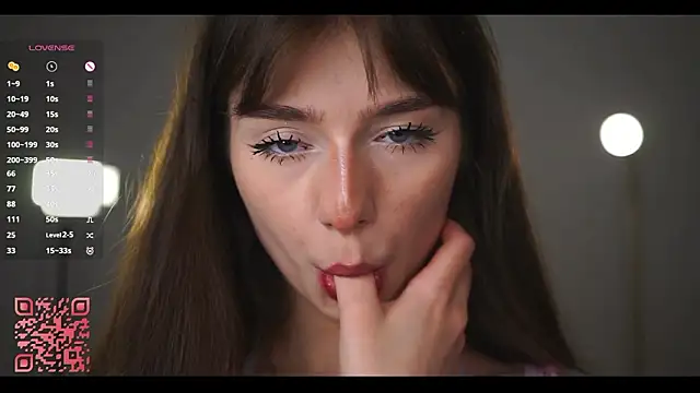 Lanenger online show from March 4, 2026, 1:02 am