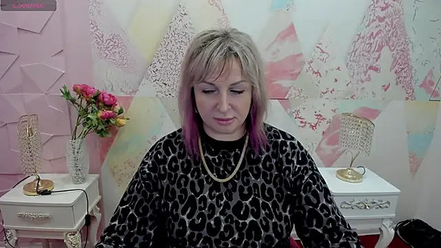 Snapshot of winky_pinky_ chatting on December 5, 2025, 12:59 pm winky pinky online show from December 5, 2025, 12:59 pm