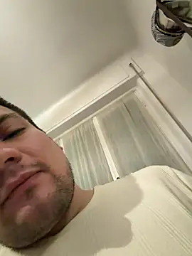 CharlyAlfa22 online show from March 11, 2026, 11:32 pm