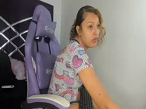 Snapshot of goldyht chatting on December 20, 2025, 12:30 pm goldyht online show from December 20, 2025, 12:30 pm