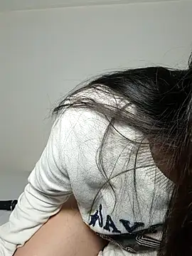 Snapshot of saasha_Petit chatting on February 5, 2026, 10:33 am saasha Petit online show from February 5, 2026, 10:33 am