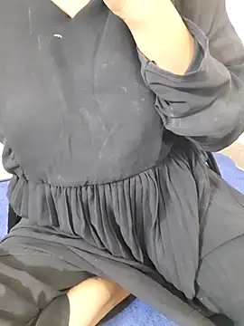 Riya rani8 online show from April 21, 2026, 5:08 pm