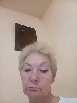 Snapshot of Calypso-Loove chatting on April 26, 2026, 7:49 am Calypso-Loove online show from April 26, 2026, 7:49 am