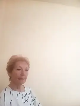 Snapshot of Calypso-Loove chatting on May 10, 2026, 10:52 am Calypso-Loove online show from May 10, 2026, 10:52 am