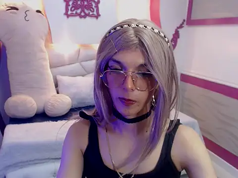 Snapshot of Lis_Pearson chatting on January 14, 2026, 6:44 pm Lis Pearson online show from January 14, 2026, 6:44 pm