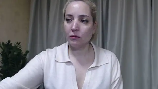 Snapshot of sweetpussy chatting on April 30, 2026, 8:57 pm sweetpussy online show from April 30, 2026, 8:57 pm