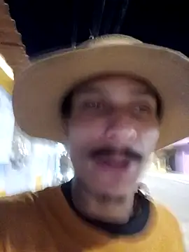 magrinhofibroso17 online show from June 27, 2026, 8:59 pm