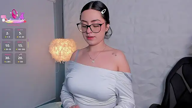 Snapshot of abby_angel_1 chatting on December 17, 2025, 12:21 pm abby angel 1 online show from December 17, 2025, 12:21 pm