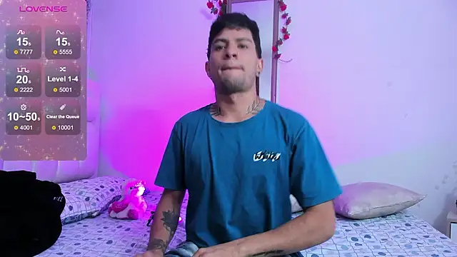 vaalentiino online show from March 13, 2026, 1:27 pm