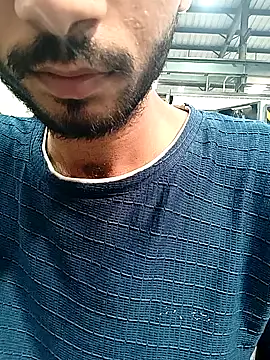 xhanm online show from February 8, 2026, 6:33 am