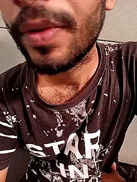 xhanm online show from February 24, 2026, 7:42 am