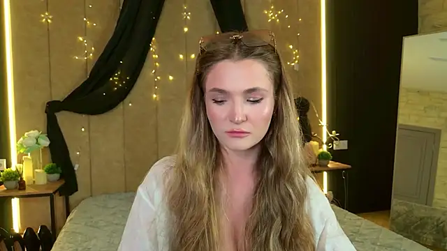 Snapshot of Lina_Sinerz chatting on June 10, 2026, 3:24 pm Lina Sinerz online show from June 10, 2026, 3:24 pm
