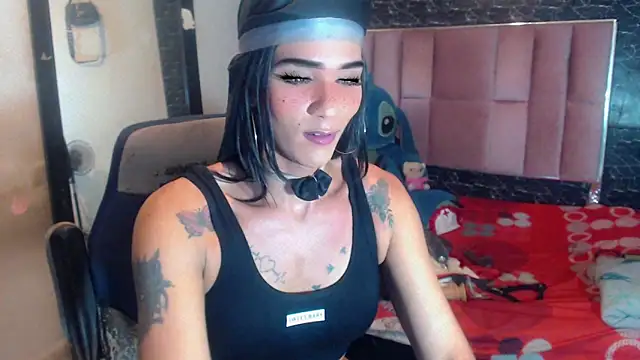 Snapshot of michaeldissts chatting on March 21, 2026, 2:43 pm michaeldissts online show from March 21, 2026, 2:43 pm