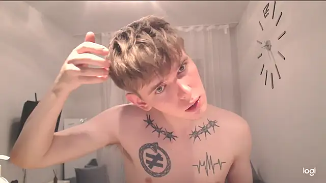 Fredd Xanders online show from June 2, 2026, 10:43 pm