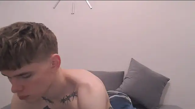 Fredd Xanders online show from April 16, 2026, 12:11 am