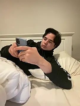 Snapshot of phantom898983 chatting on January 16, 2026, 8:07 am phantom898983 online show from January 16, 2026, 8:07 am