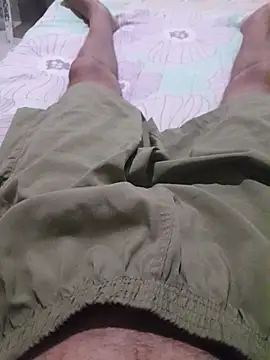 Alyssonstts online show from December 17, 2025, 8:36 pm