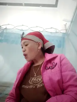 Snapshot of RV616 chatting on December 17, 2025, 12:37 am RV616 online show from December 17, 2025, 12:37 am